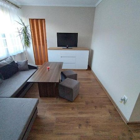Apartament Przy Dworcu W Sanoku Ngoại thất bức ảnh